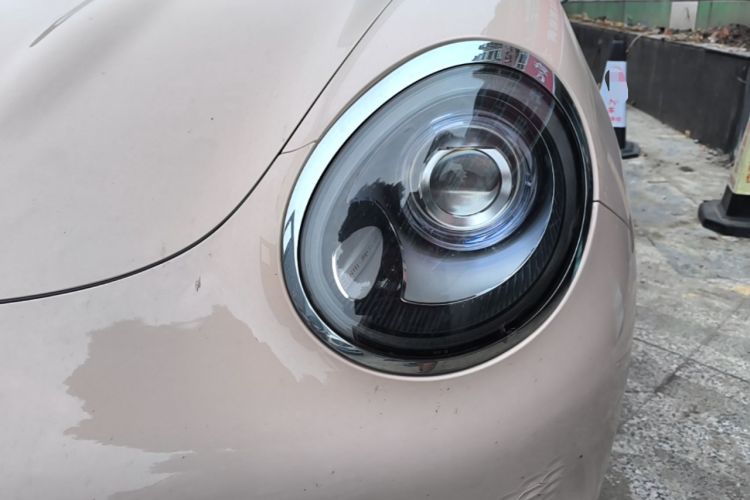 Used ORA Good Cat 2023 401 km Standard Range Luxury Version Lithium Iron Phosphate Left Front Headlight