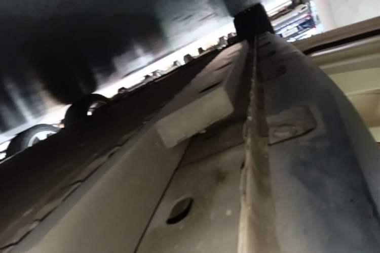 Used ORA Good Cat 2023 401 km Standard Range Prestige Version Lithium Iron Phosphate Left Side Sill