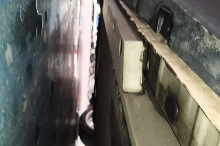 Used ORA Good Cat 2023 401 km Standard Range Luxury Version Lithium Iron Phosphate Left Side Sill