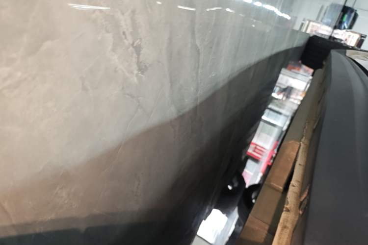 Used ORA Good Cat 2023 401 km Standard Range Prestige Version Lithium Iron Phosphate Left Side Sill