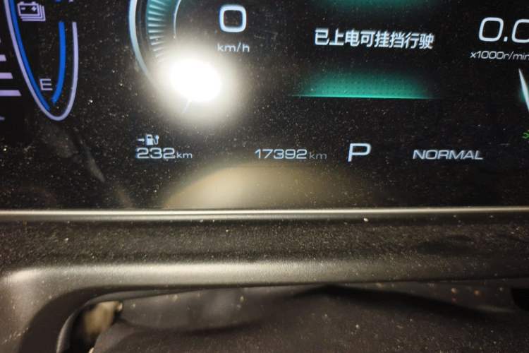 Used ORA Good Cat 2023 401 km Standard Range Premium Version Lithium Iron Phosphate Odometer Close Up