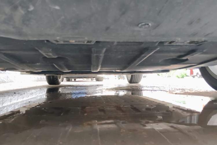 Used ORA Good Cat 2023 401 km Standard Range Luxury Version Lithium Iron Phosphate Chassis Front
