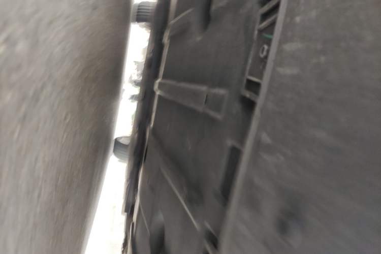Used ORA Good Cat 2023 401 km Standard Range Luxury Version Lithium Iron Phosphate Chassis Front