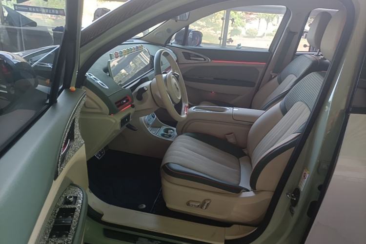 Used ORA Good Cat 2023 401 km Standard Range Premium Version Lithium Iron Phosphate Driver Seat