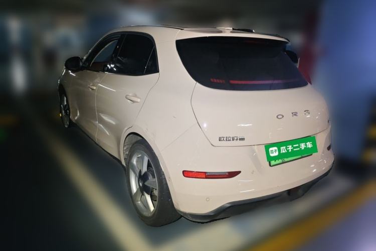 Used ORA Good Cat 2023 401 km Standard Range Luxury Version Lithium Iron Phosphate Rear Left 45 Deg