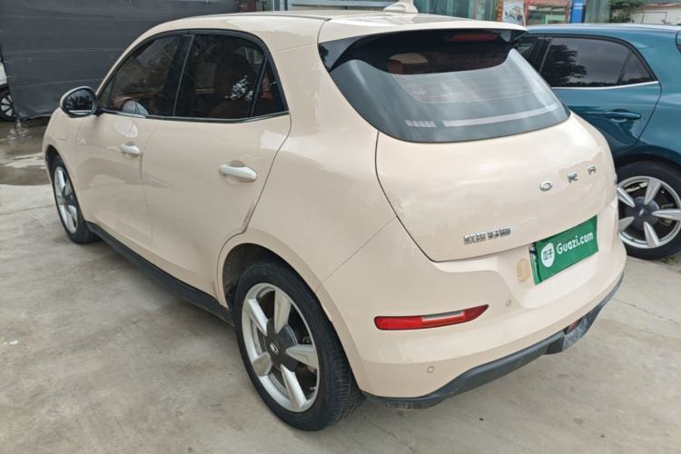 Used ORA Good Cat 2023 401 km Standard Range Luxury Version Lithium Iron Phosphate Rear Left 45 Deg