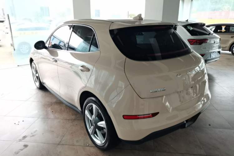 Used ORA Good Cat 2023 401 km Standard Range Luxury Version Ternary Lithium Rear Left 45 Deg
