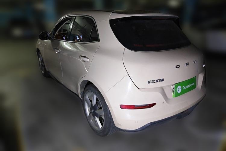 Used ORA Good Cat 2023 401 km Standard Range Premium Version Lithium Iron Phosphate Rear Left 45 Deg