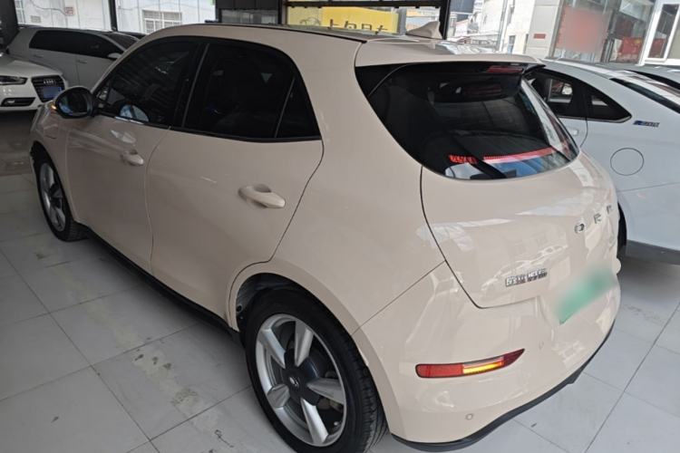 Used ORA Good Cat 2023 401 km Standard Range Luxury Version Lithium Iron Phosphate Rear Left 45 Deg