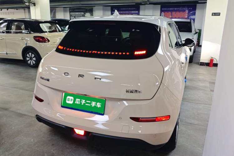 Used ORA Good Cat 2023 401 km Standard Range Luxury Version Lithium Iron Phosphate Rear Right 45 Deg