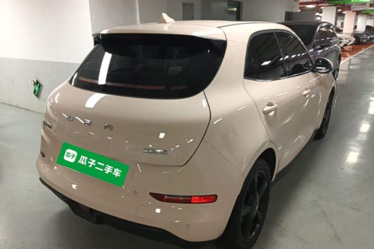 Used ORA Good Cat 2023 401 km Standard Range Luxury Version Lithium Iron Phosphate Rear Right 45 Deg