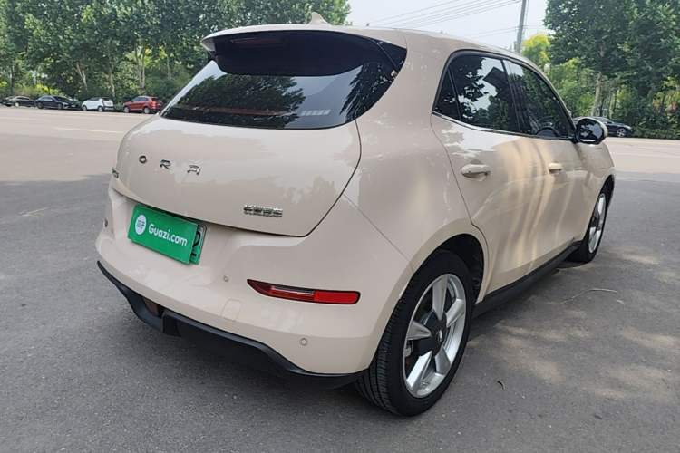 Used ORA Good Cat 2023 401 km Standard Range Luxury Version Lithium Iron Phosphate Rear Right 45 Deg