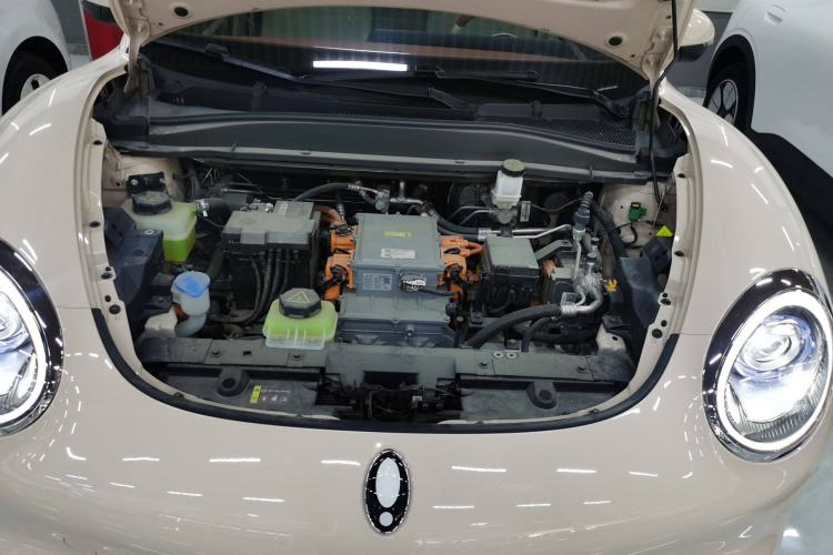 Used ORA Good Cat 2023 401 km Standard Range Luxury Version Lithium Iron Phosphate Engine Bay