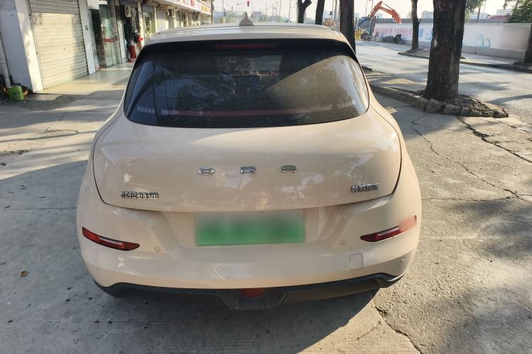 Used ORA Good Cat 2023 401 km Standard Range Luxury Version Lithium Iron Phosphate Exterior 4