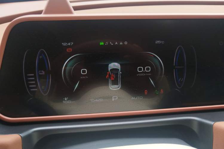 Used ORA Good Cat 2023 401 km Standard Range Luxury Version Lithium Iron Phosphate Instrument Cluster