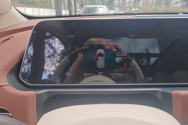 Used ORA Good Cat 2023 401 km Standard Range Premium Version Lithium Iron Phosphate Instrument Cluster