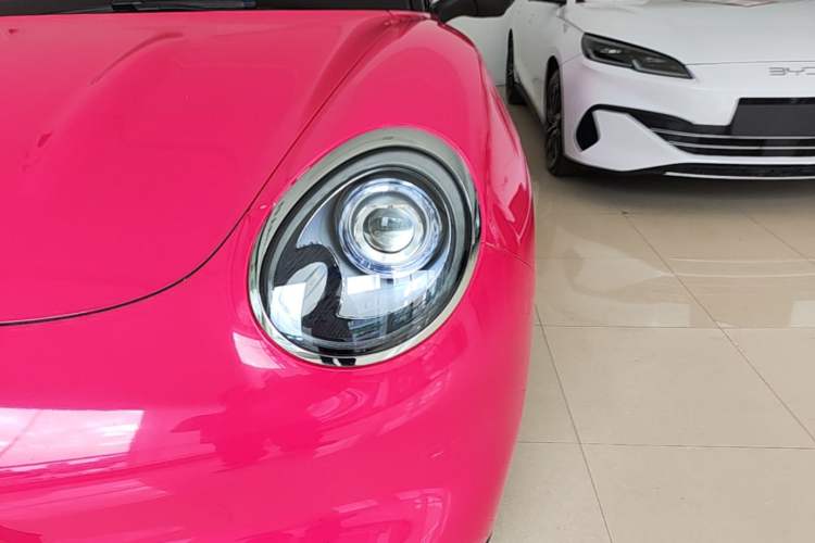 Used ORA Good Cat 2023 401 km Standard Range Prestige Version Lithium Iron Phosphate Left Front Headlight