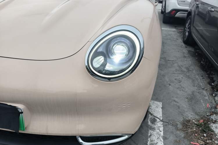 Used ORA Good Cat 2023 401 km Standard Range Luxury Version Ternary Lithium Left Front Headlight