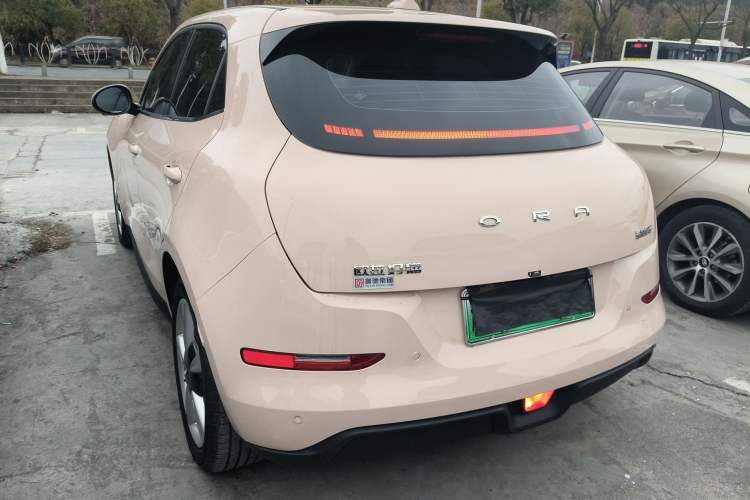 Used ORA Good Cat 2023 401 km Standard Range Luxury Version Ternary Lithium Rear Left 45 Deg