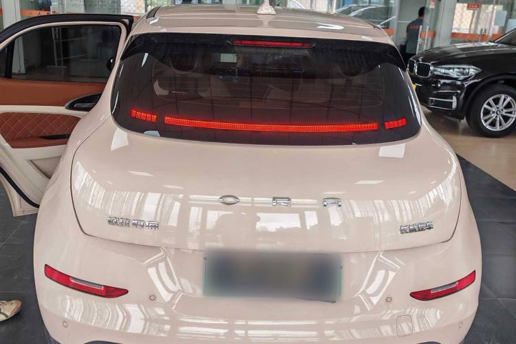 Used ORA Good Cat 2023 401 km Standard Range Luxury Version Lithium Iron Phosphate Trunk