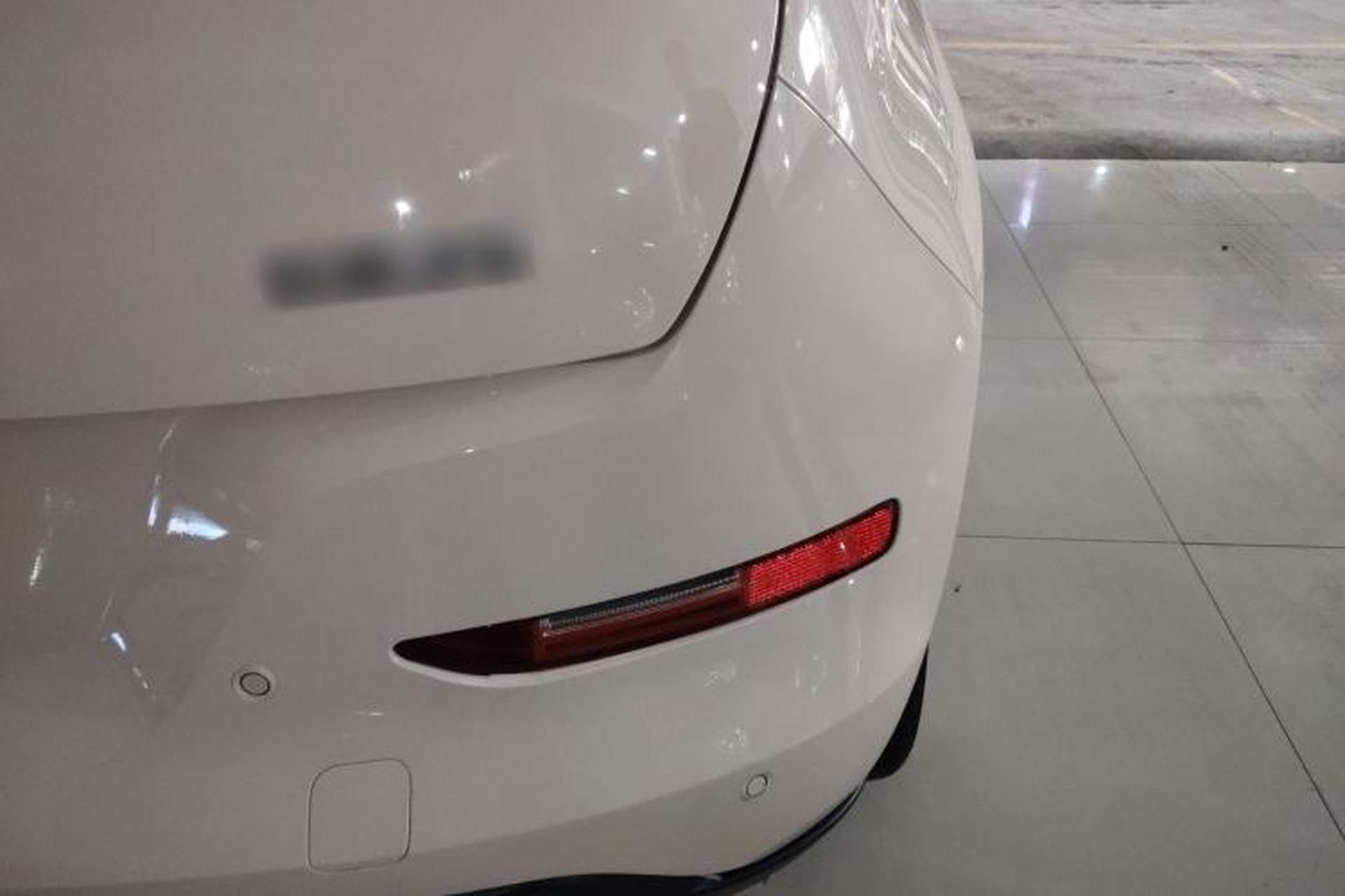 Used ORA Good Cat 2023 401 km Standard Range Luxury Version Lithium Iron Phosphate Right Rear Taillight