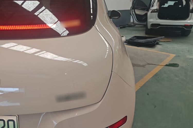 Used ORA Good Cat 2023 401 km Standard Range Luxury Version Ternary Lithium Right Rear Taillight