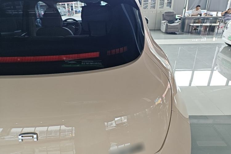 Used ORA Good Cat 2023 401 km Standard Range Luxury Version Lithium Iron Phosphate Right Rear Taillight