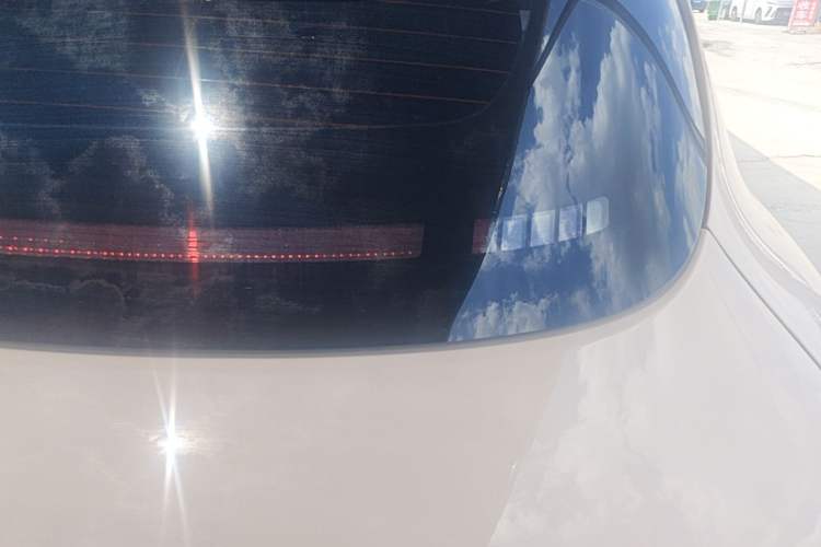 Used ORA Good Cat 2023 401 km Standard Range Comfort Version Lithium Iron Phosphate Right Rear Taillight