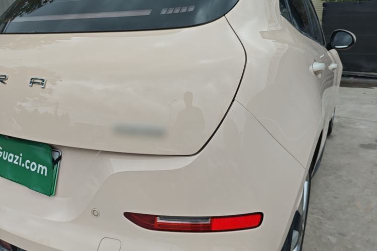Used ORA Good Cat 2023 401 km Standard Range Luxury Version Lithium Iron Phosphate Right Rear Taillight