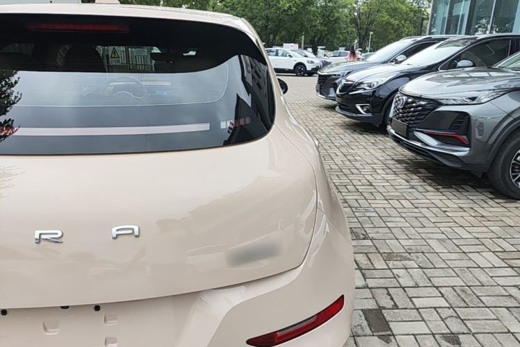 Used ORA Good Cat 2023 401 km Standard Range Luxury Version Lithium Iron Phosphate Right Rear Taillight