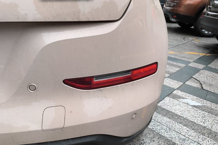 Used ORA Good Cat 2023 401 km Standard Range Luxury Version Lithium Iron Phosphate Right Rear Taillight