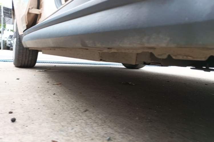 Used ORA Good Cat 2023 401 km Standard Range Comfort Version Lithium Iron Phosphate Right Side Sill