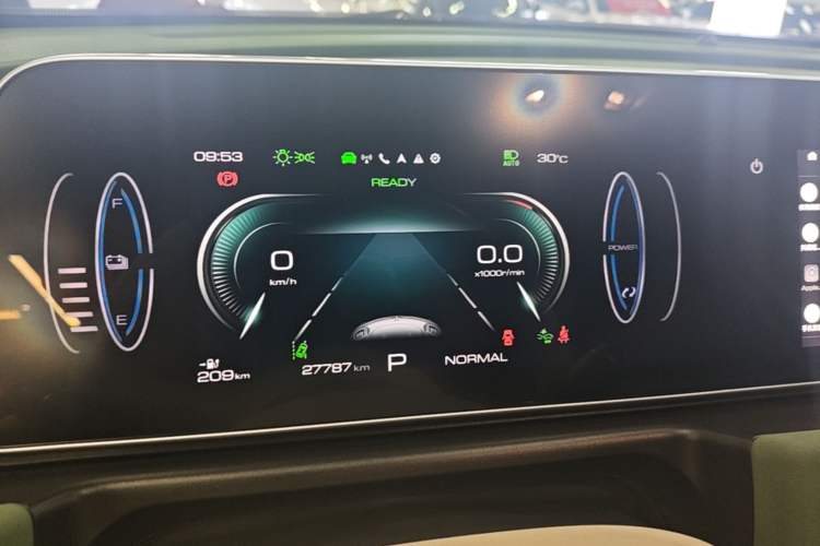 Used ORA Good Cat 2023 401 km Standard Range Prestige Version Lithium Iron Phosphate Instrument Cluster