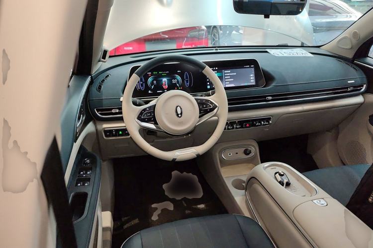 Used ORA Good Cat 2023 401 km Standard Range Premium Version Lithium Iron Phosphate Steering Wheel