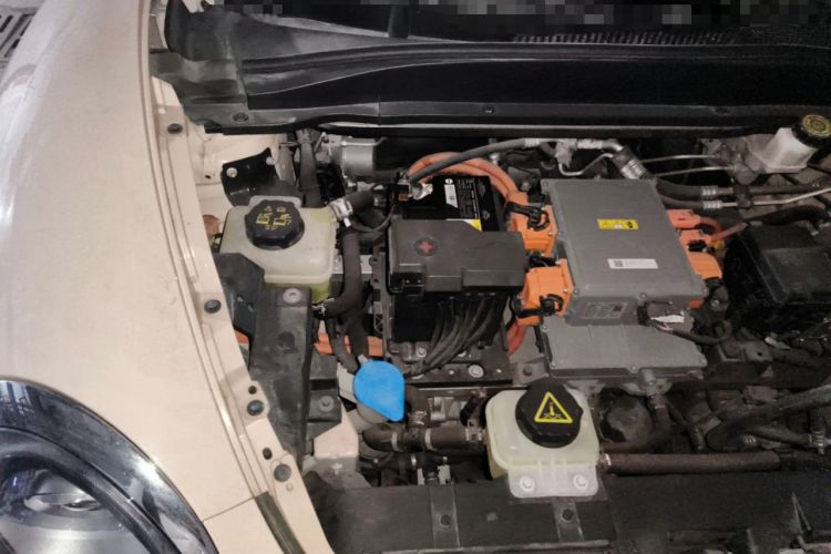 Used ORA Good Cat 2023 401 km Standard Range Premium Version Lithium Iron Phosphate Engine Bay Right