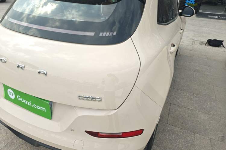 Used ORA Good Cat 2023 401 km Standard Range Luxury Version Lithium Iron Phosphate Right Rear Taillight