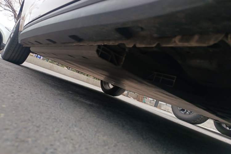 Used ORA Good Cat 2023 401 km Standard Range Luxury Version Ternary Lithium Chassis Front Right