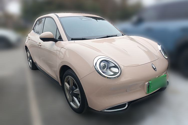 Used ORA Good Cat 2023 401 km Standard Range Luxury Version Ternary Lithium Front Right 45 Deg