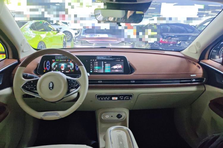 Used ORA Good Cat 2023 401 km Standard Range Luxury Version Ternary Lithium Interior 2