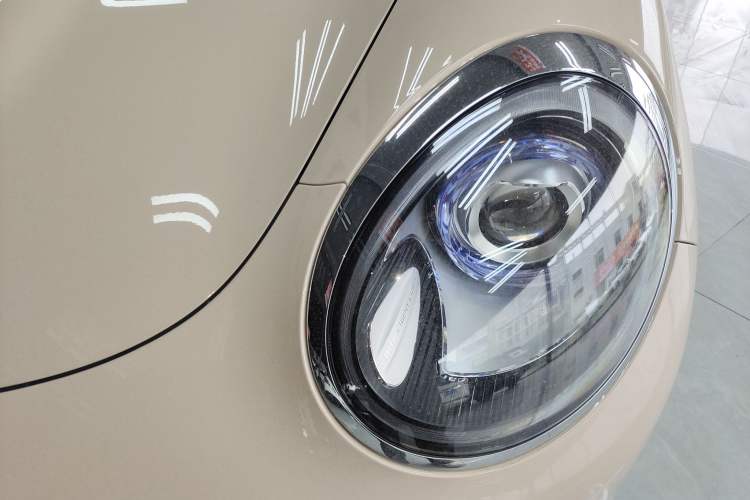 Used ORA Good Cat 2023 401 km Standard Range Luxury Version Lithium Iron Phosphate Left Front Headlight