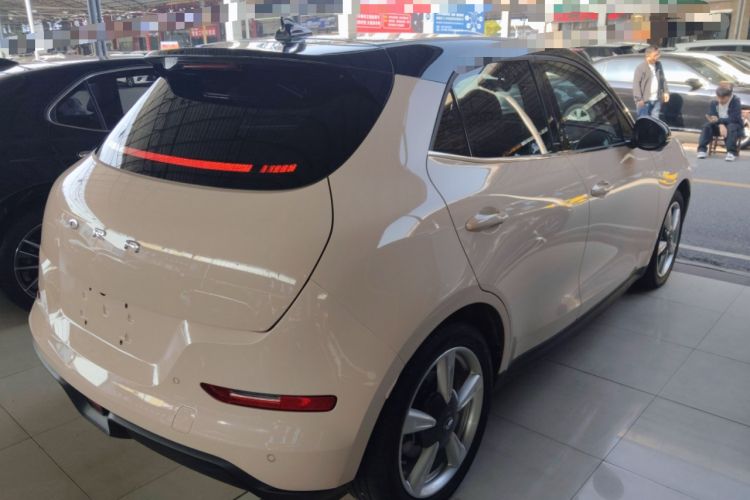 Used ORA Good Cat 2023 401 km Standard Range Luxury Version Lithium Iron Phosphate Rear Right 45 Deg