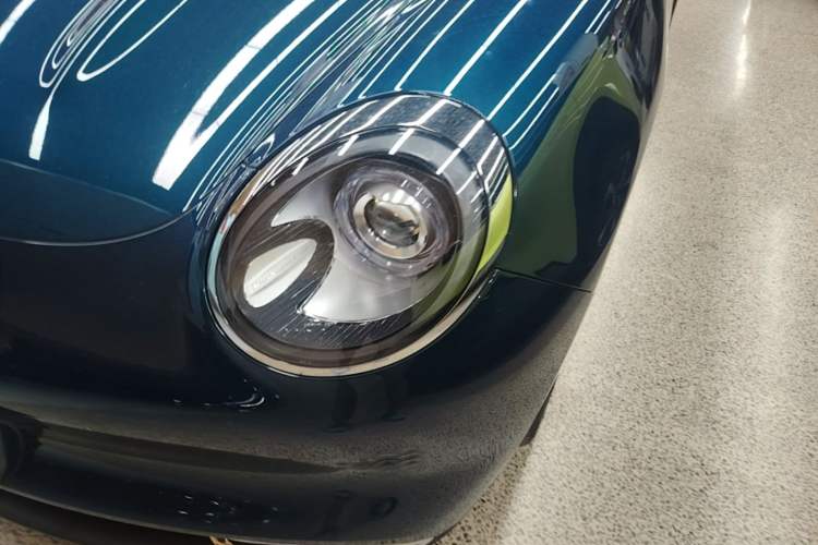 Used ORA Good Cat 2024 401 km Luxury Version Left Front Headlight