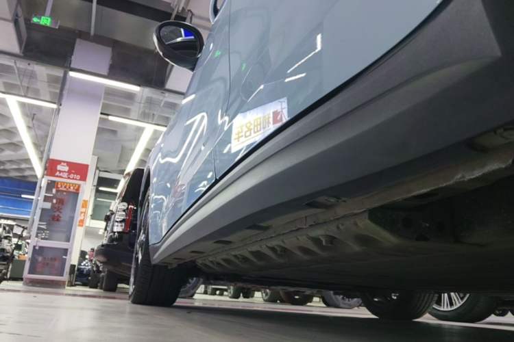 Used ORA Good Cat 2024 401 km Luxury Version Left Side Sill