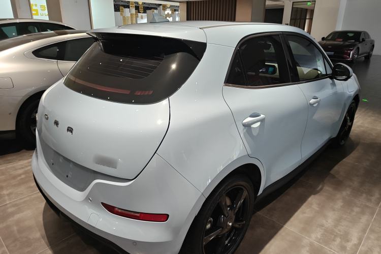 Used ORA Good Cat 2024 501 km Luxury Version Rear Right 45 Deg