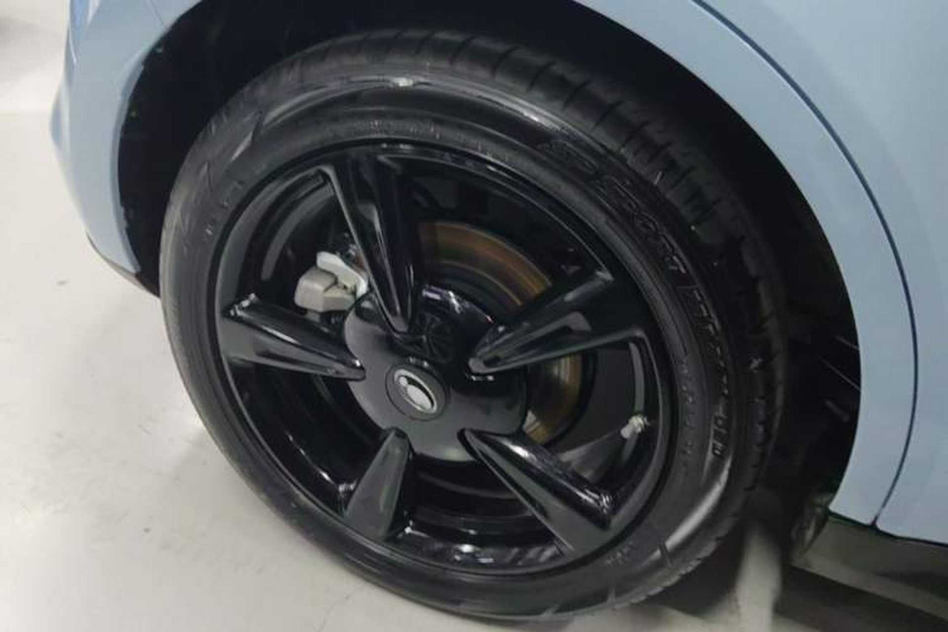 Used ORA Good Cat 2024 401 km Luxury Version Right Rear Wheel Hub
