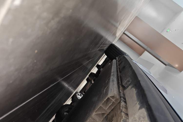 Used ORA Good Cat 2024 501 km Luxury Version Right Side Sill