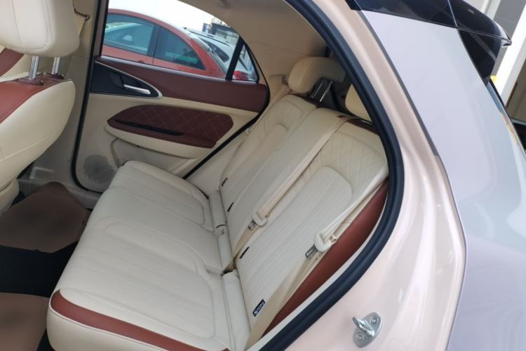 Used ORA Good Cat 2024 401 km Luxury Version Left Rear Seat