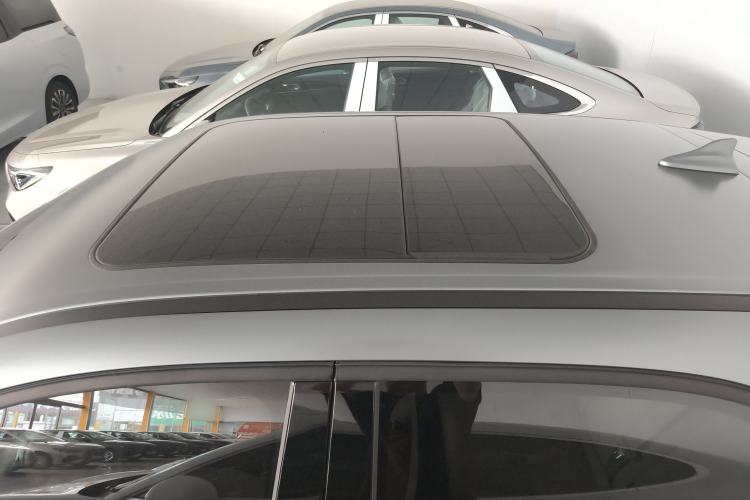 Used ORA Good Cat 2024 401 km Range Luxury Version 135 kW Exterior 4