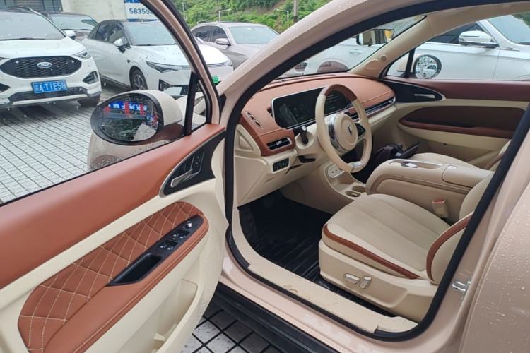 Used ORA Good Cat 2024 401 km Range Luxury Version 135 kW Driver Seat