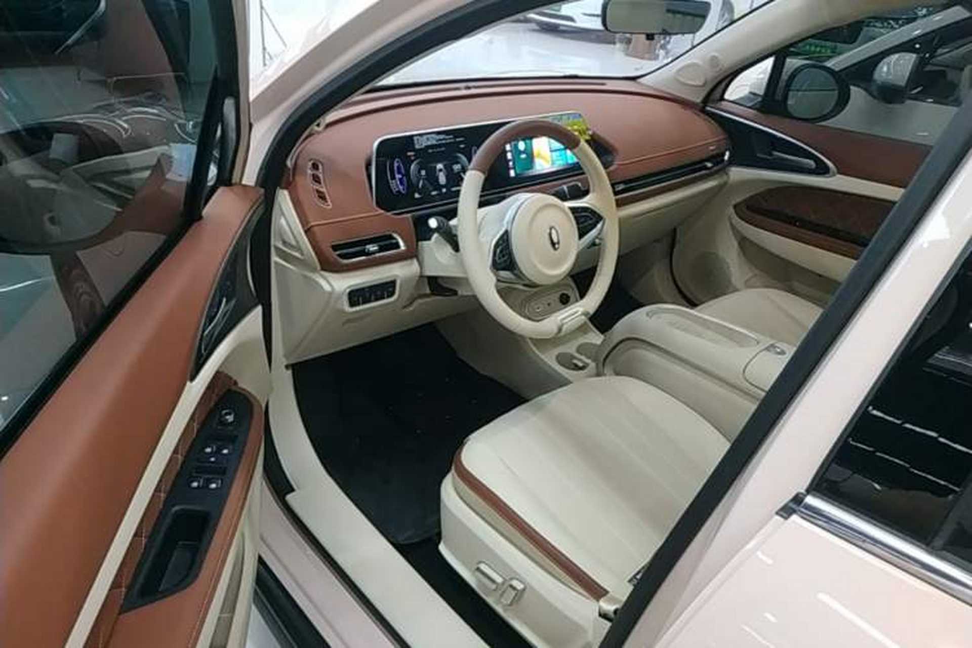 Used ORA Good Cat 2024 401 km Luxury Version 126 kW Driver Seat